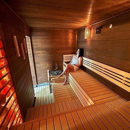 Hotel Jirinka Dolni Morava Ngoại thất bức ảnh