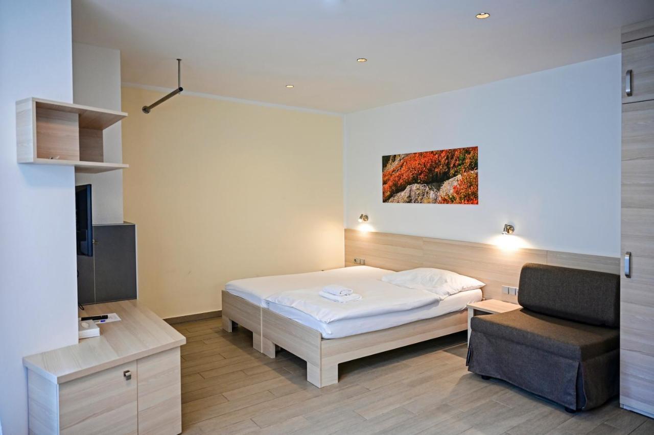 Hotel Jirinka Dolni Morava Ngoại thất bức ảnh